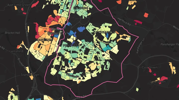 House price heatmap showing property values across Welwyn Garden City