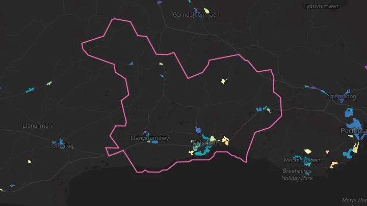 House price heatmap showing property values across Criccieth