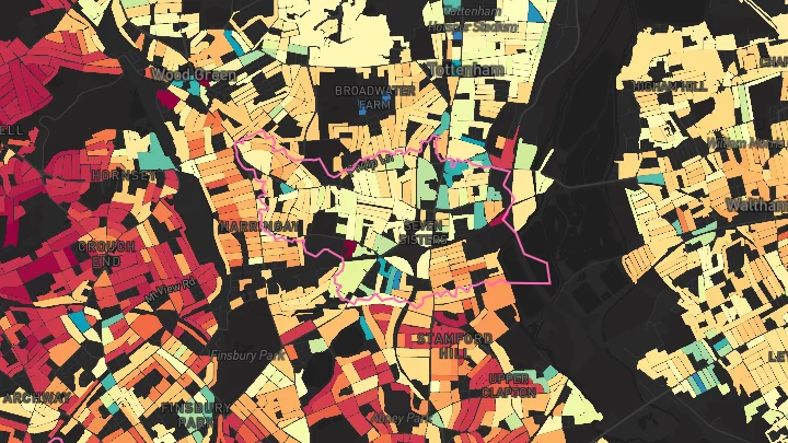 House price heatmap showing property values across South Tottenham