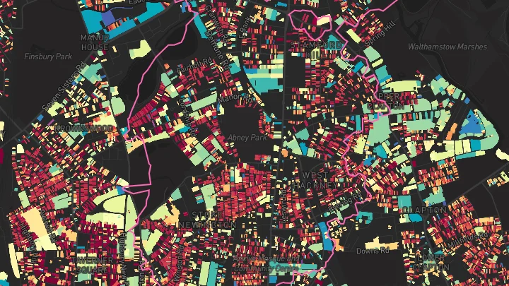 House price heatmap showing property values across Stoke Newington
