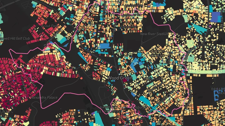 House price heatmap showing property values across Wood Green