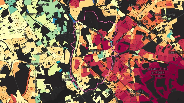House price heatmap showing property values across Finchley Road