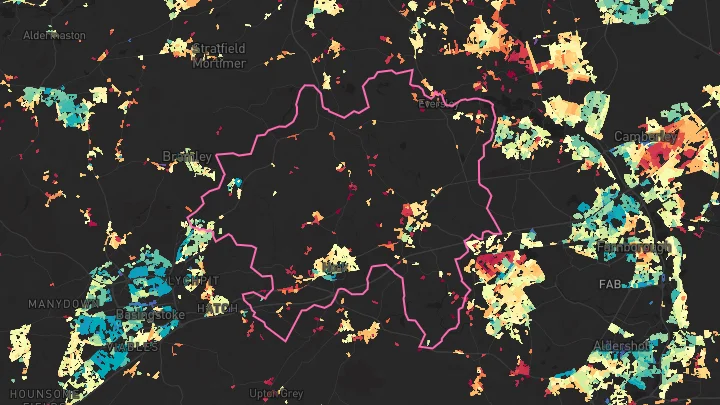 House price heatmap showing property values across Hartley Wintney