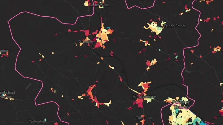 House price heatmap showing property values across Pangbourne