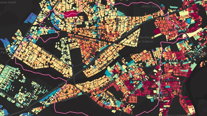 House price heatmap showing property values across Twickenham
