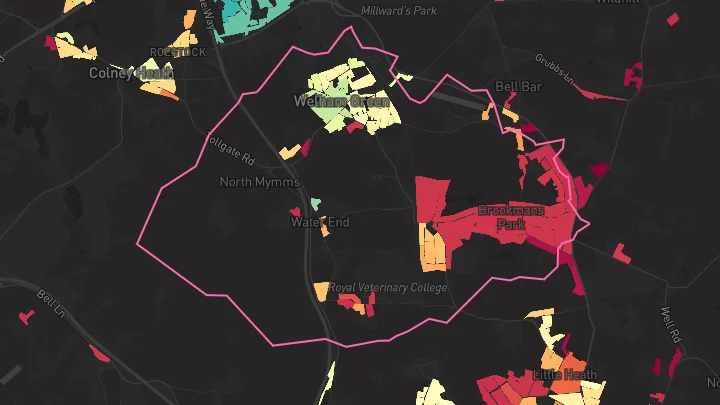 House price heatmap showing property values across Welham Green