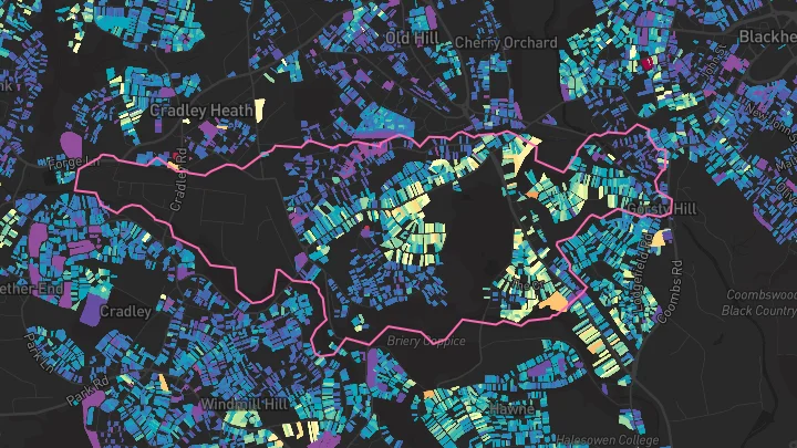 House price heatmap showing property values across Cradley Heath