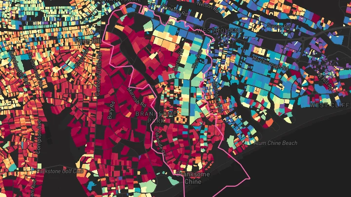 House price heatmap showing property values across Poole