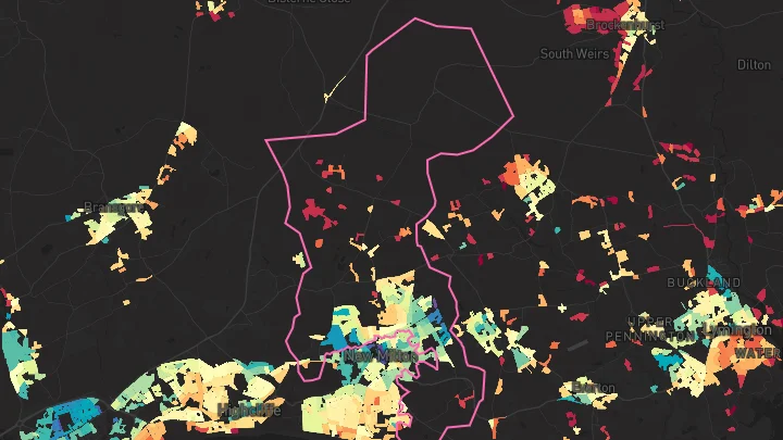 House price heatmap showing property values across New Milton