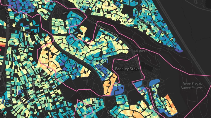 House price heatmap showing property values across Bradley Stoke