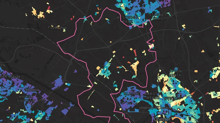 House price heatmap showing property values across Saughall