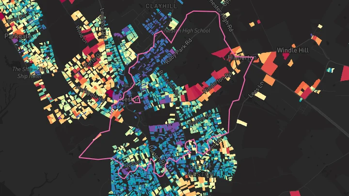 House price heatmap showing property values across Little Neston