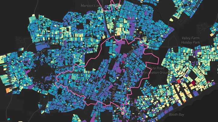 House price heatmap showing property values across Clacton-On-Sea