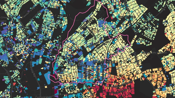 House price heatmap showing property values across Lebanon Road
