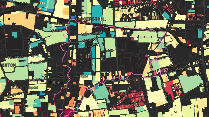 House price heatmap showing property values across Hoxton