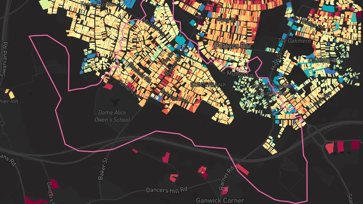 House price heatmap showing property values across High Barnet