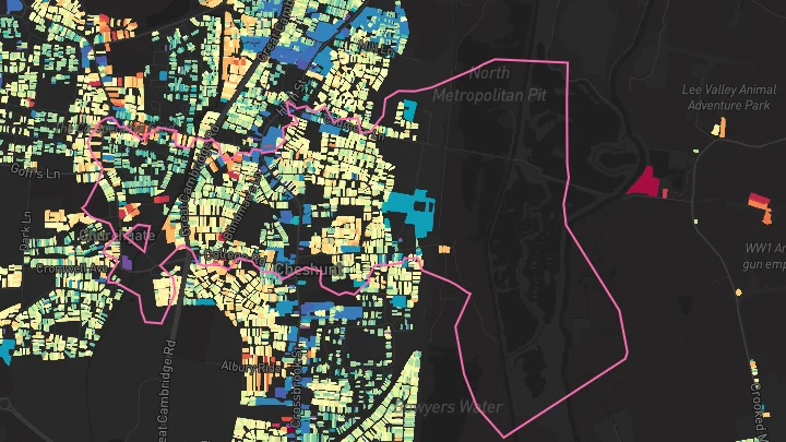 House price heatmap showing property values across Cheshunt