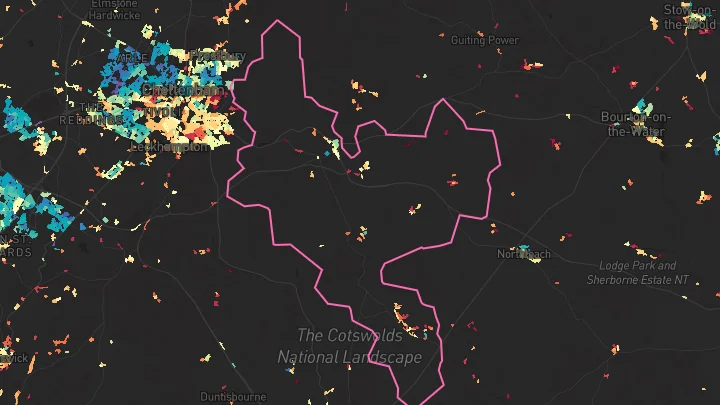 House price heatmap showing property values across Andoversford