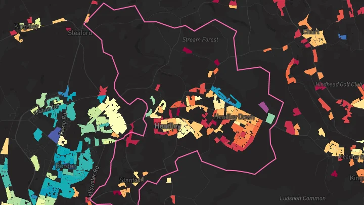 House price heatmap showing property values across Headley Down