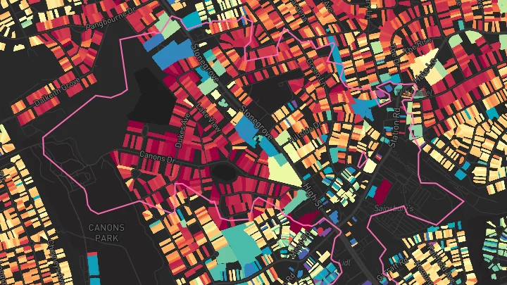 House price heatmap showing property values across Edgware