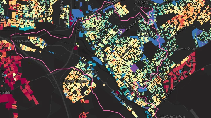 House price heatmap showing property values across Hemel Hempstead