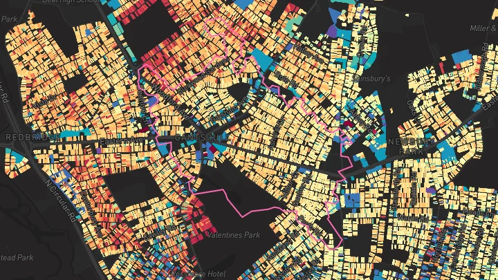 House price heatmap showing property values across Gants Hill