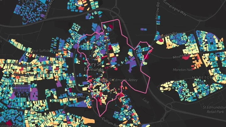 House price heatmap showing property values across Bury St Edmunds