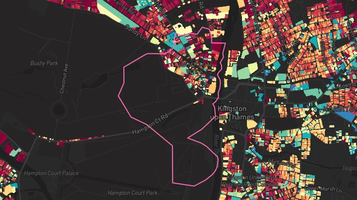 House price heatmap showing property values across Hampton Wick