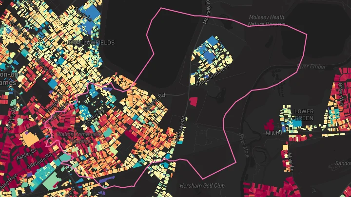 House price heatmap showing property values across Walton-On-Thames