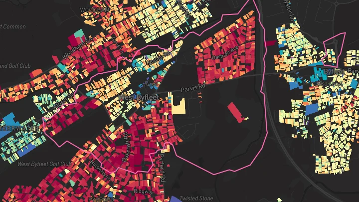 House price heatmap showing property values across West Byfleet