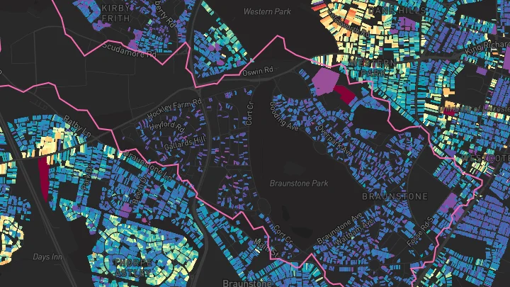 House price heatmap showing property values across Leicester