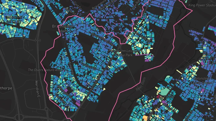 House price heatmap showing property values across Leicester