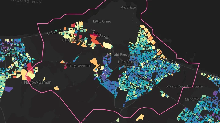House price heatmap showing property values across Penrhyn Bay