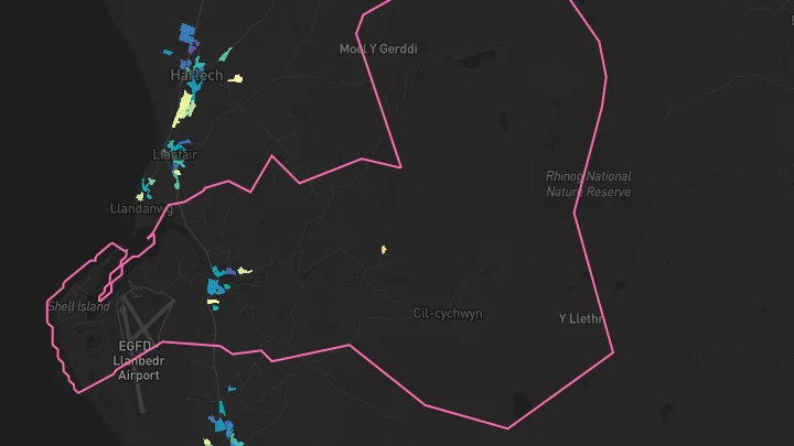 House price heatmap showing property values across Llanbedr