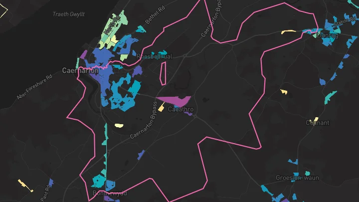 House price heatmap showing property values across Caernarfon