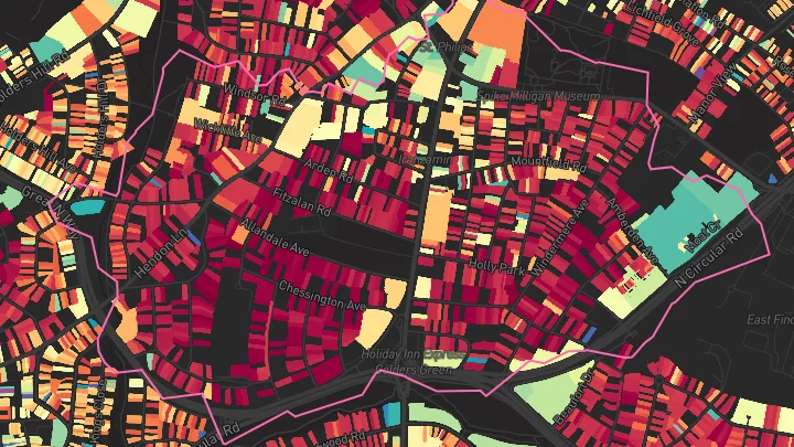 House price heatmap showing property values across Finchley Central