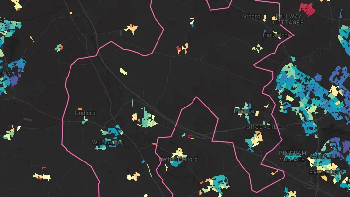 House price heatmap showing property values across Weedon