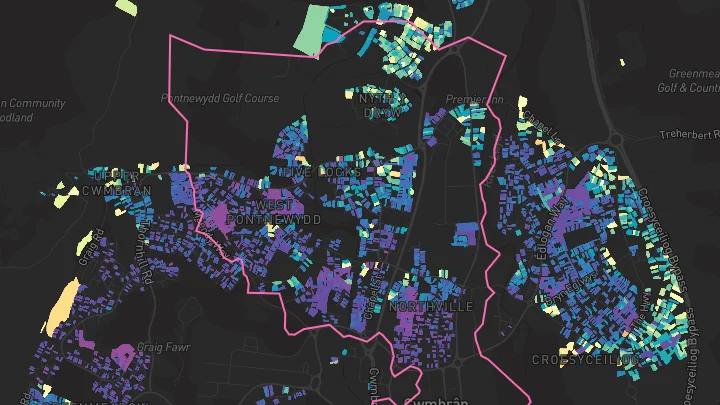 House price heatmap showing property values across Pontnewydd