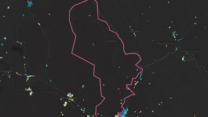 House price heatmap showing property values across Abergavenny