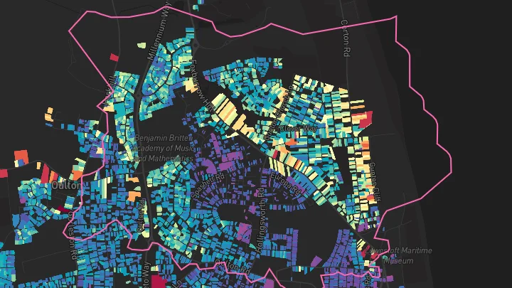 House price heatmap showing property values across Lowestoft