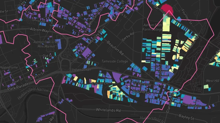 House price heatmap showing property values across Ashton-Under-Lyne