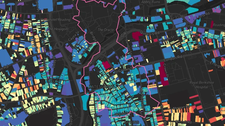 House price heatmap showing property values across Reading