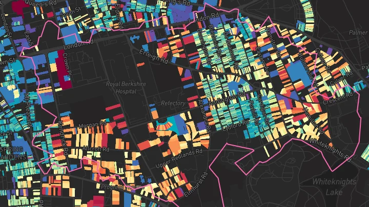 House price heatmap showing property values across Reading