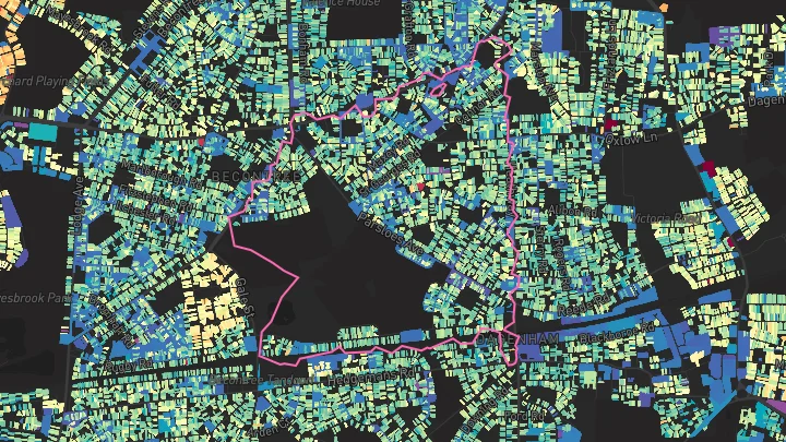 House price heatmap showing property values across Dagenham Heathway
