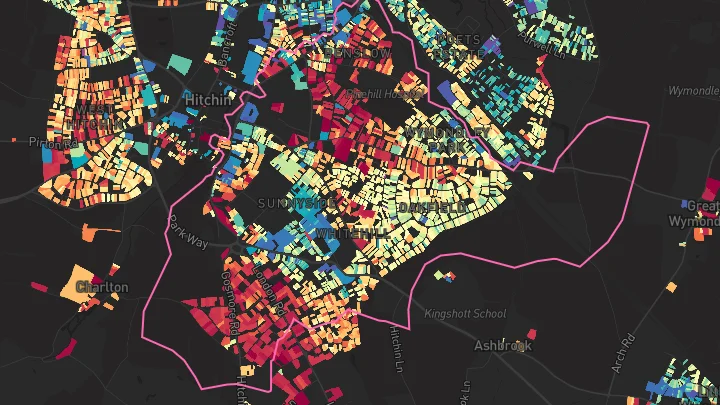 House price heatmap showing property values across Hitchin