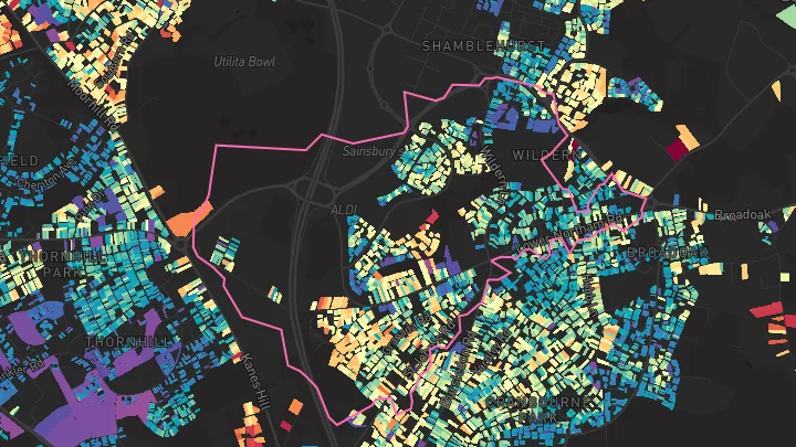 House price heatmap showing property values across Hedge End