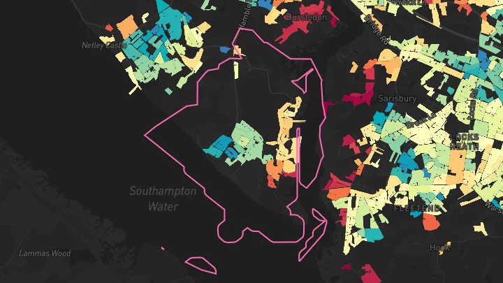 House price heatmap showing property values across Hamble