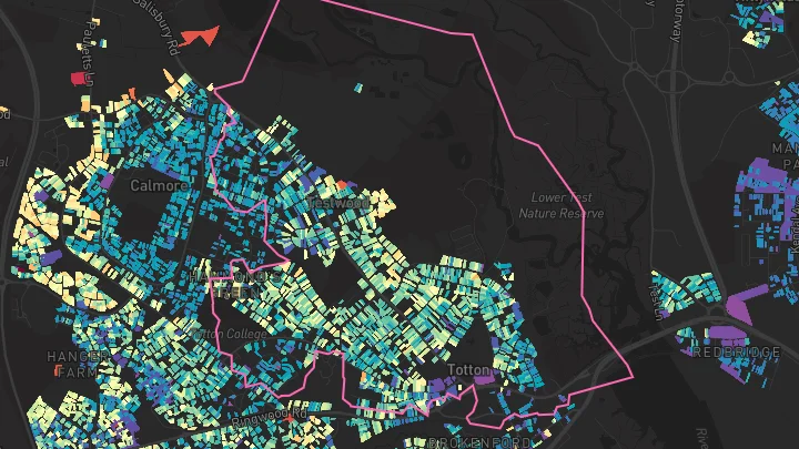 House price heatmap showing property values across Totton