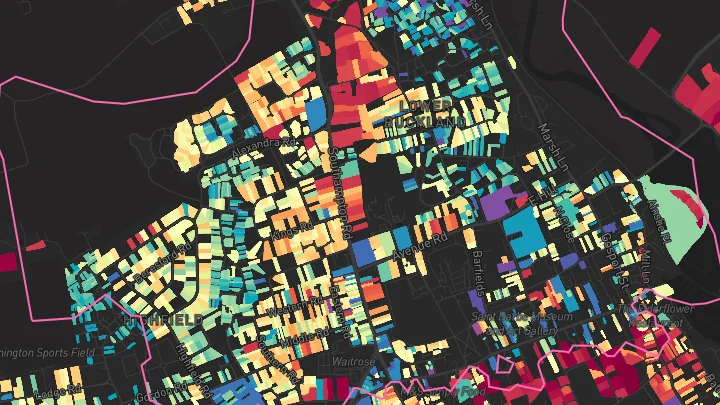 House price heatmap showing property values across Lymington