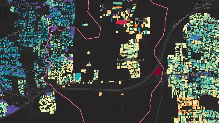 House price heatmap showing property values across Bowers Gifford